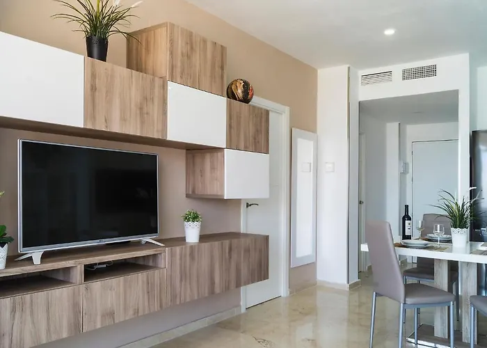 Castillo De Santa Clara-2 By Interhome Appartement Torremolinos